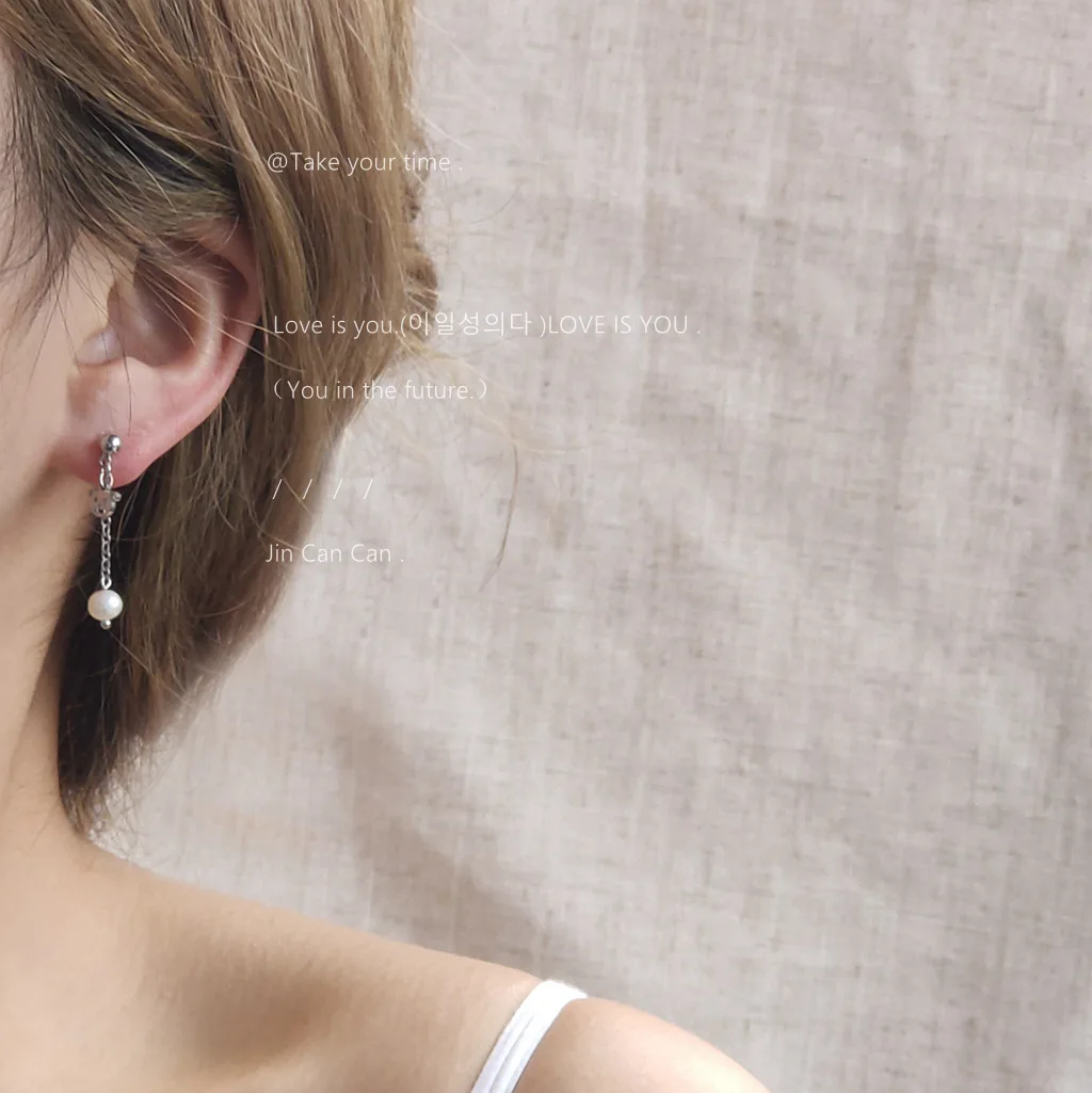 2022 New Fashion S925 ezüst tű titánacél medve ezüst aszimmetrikus AB hosszú láncú fülbevaló női fülbevaló - 2
