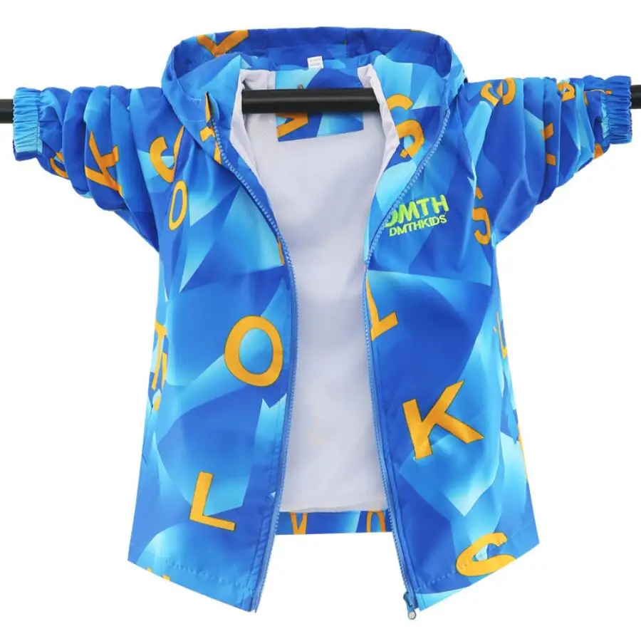 2023 Fiú dzseki divat alkalmi színátmenetes betűkabát Tinédzser tavasz ősz Szélálló gyerekek kültéri kapucnis széldzsekit viselnek - 2