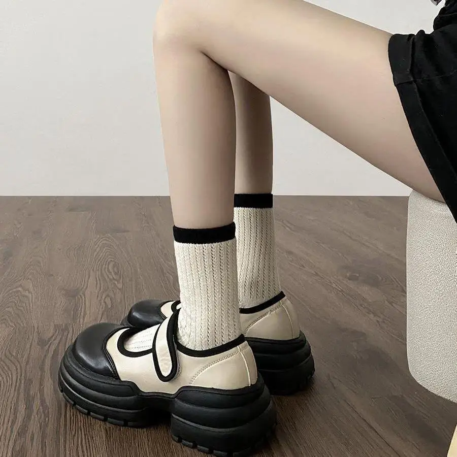 Cipő nő 2023 All-Match Oxfords klumpák Platform sekély száj kerek lábujj Női lábbeli Alkalmi tornacipő Fekete lakások Új nyár - 2