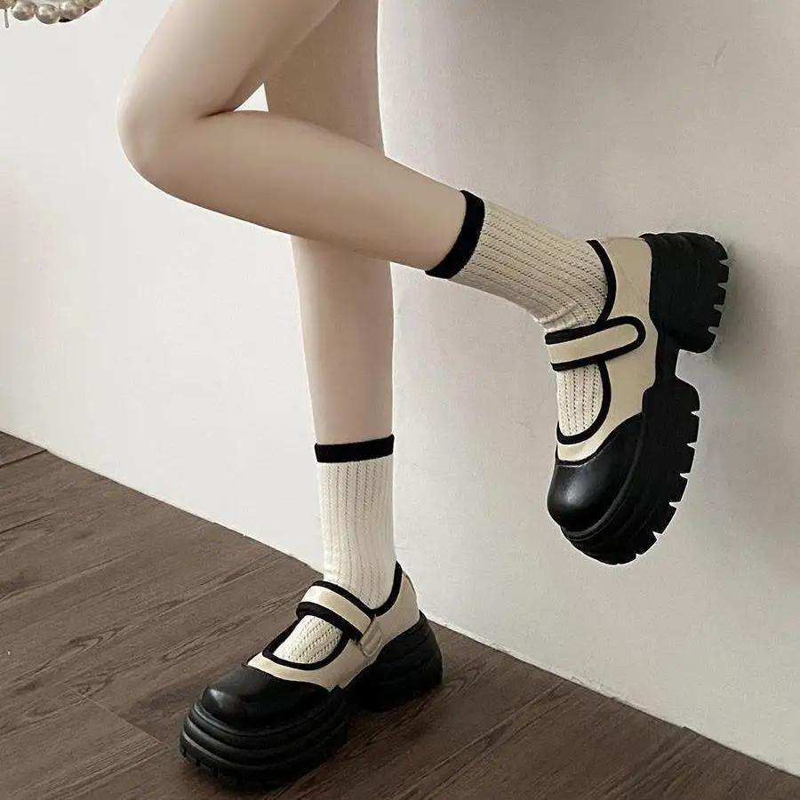 Cipő nő 2023 All-Match Oxfords klumpák Platform sekély száj kerek lábujj Női lábbeli Alkalmi tornacipő Fekete lakások Új nyár - 3