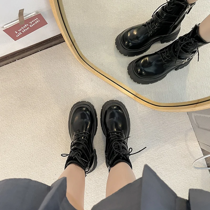 Csizma női Új 2023 Fűzős női cipő Luxus tervező cipzár kerek orrgumi Ladies Med Fashion Lolita Boka Fűzős pata H - 2