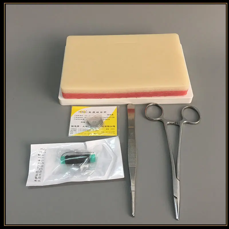 Emberi bőrmodell Sebészeti varratok statikus injekció képzési csomagja szimulálja a sebészeti műszerek oktatását a bőrkórházak számára - 1