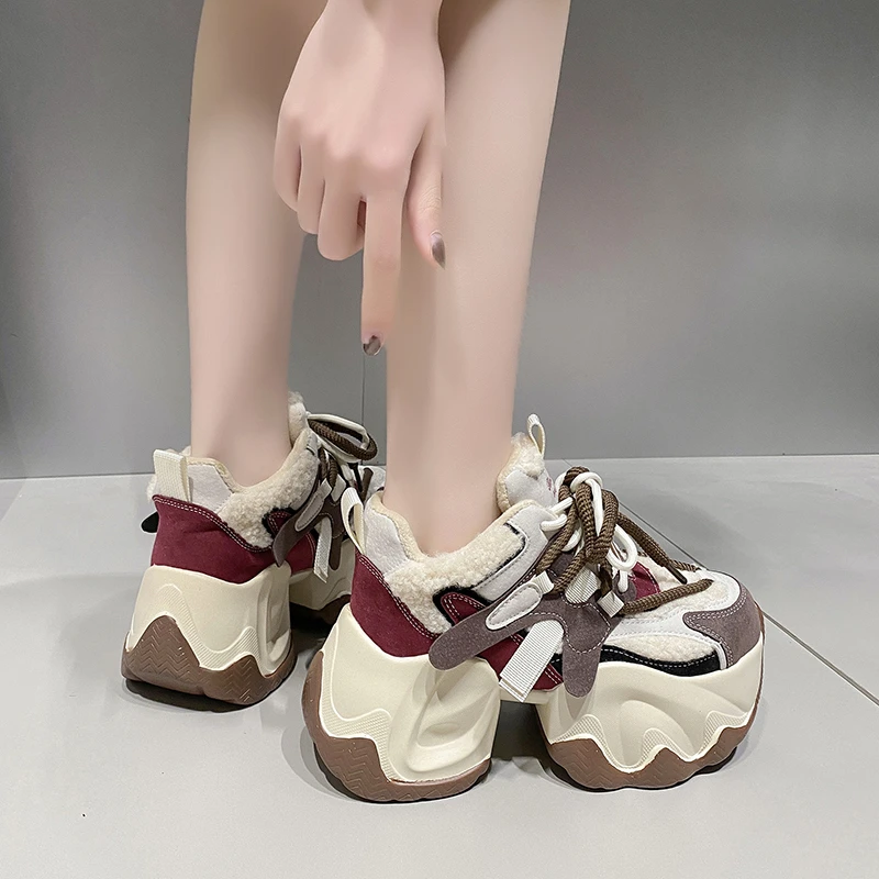 Magas platform meleg hócipő Nő 2023 téli bőr vaskos tornacipő fűzős 8.5CM sarkú cipő Szőrme cipők Új női sportcipők - 2