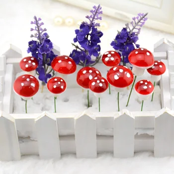 50PCS szimulációs hab Mini műanyag gomba Tündér Kertészet Toadstool dísz cserepes növények Dísz Műanyag kézműves dekorációk