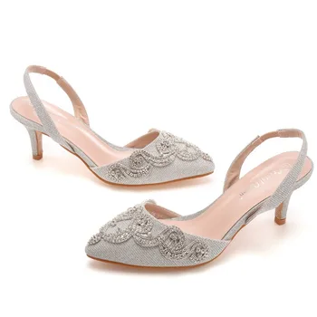 Női szandál magasságnövelő strassz PU 6CM vékony sarkú cipő csúszik divat esküvői női cipő ezüstös középső sarkú cipő
