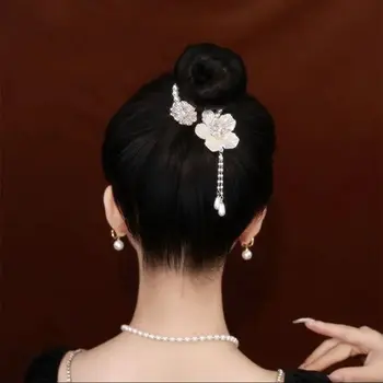 Gyöngy fejfedő strassz bojt fejdísz haj kiegészítők Camellia zsurló csat koreai stílusú hajtű női hajcsipesz