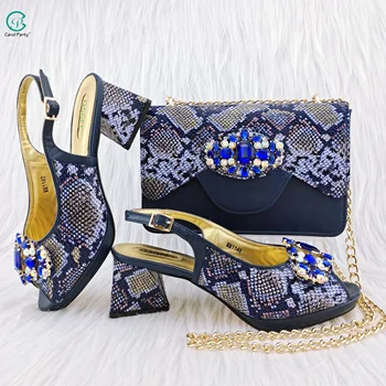 Carol Party Blue elegáns női formális cipő Nyitott sarkú cipő Vízi gyémánt design Party és esküvői szandál cipőtáska szett