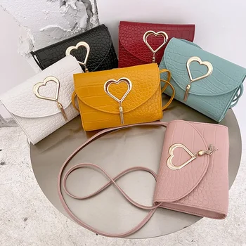 Pénztárcák és kézitáskák lányoknak Luxus dizájner táska nőknek Aranyos oldal divatos pénztárcák táskák Női táska PU rúzs táska