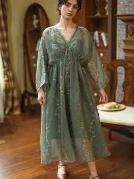Női ruha 2022 tavasz vintage elegáns szexi csipke V-nyakú hímzés virágos ruha malachit zöld fényes gyémánt szegecses ruha