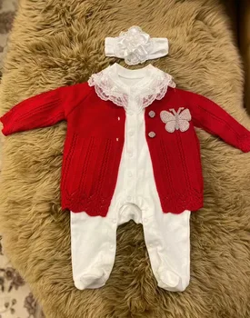 Újszülött kisfiú ruhák készlet Gyerekruházat Valódi pamut csecsemőápolási termékek Testruha ing Nadrág Kalap 5 darab Származás Törökország