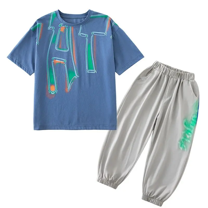 Új nyár Tini gyerekek Kisfiú ruhák Ruházati szettek Gyermek póló rövid ujjú +nadrág készlet Két darab készlet 6 8 10 12 14 év - 2
